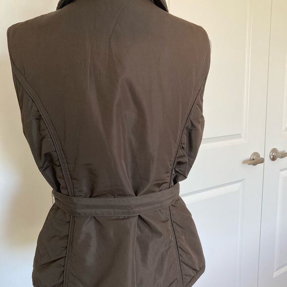 DKNY active brown polyester vest size M - Picture 3 of 6